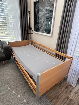 Linet – elektrická polohovací postel s antidekubitní matrací