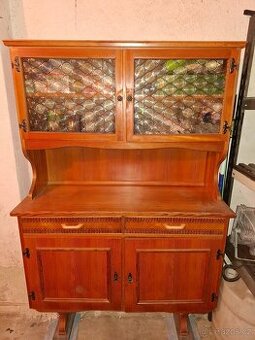 Starožitný nábytek