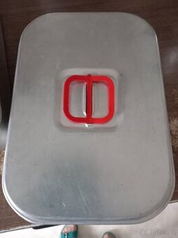 Retro hliníkový box NY potraviny