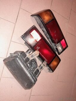 Honda CRX přední a zadní světla