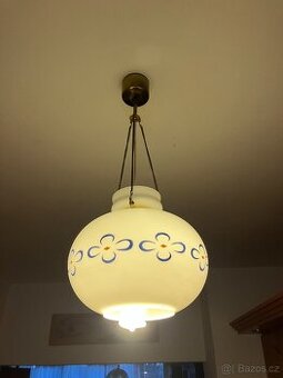 Lustry z pozůstalosti