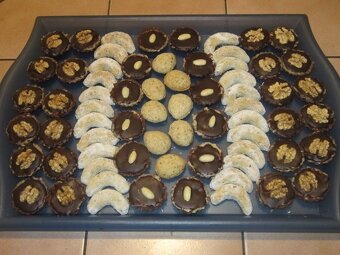 VÁNOČNÍ CUKROVÍ - STÁLE ZDARMA ROZVOZ, NIC PŘEDEM NEPLATÍTE