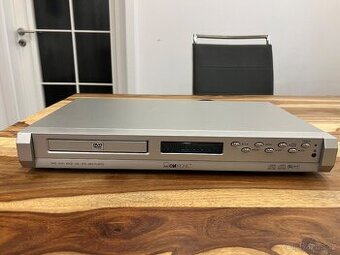 Přehrávač DVD Clatronic 536 + ovladač