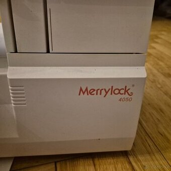 Coverlock Merrylock MK 4050