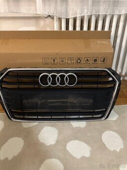 AUDI A4 B9 (Grill) PŘEDNÍ MŘÍŽKA 8W0853651