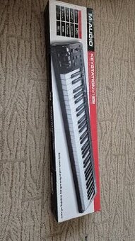 M-Audio Keystation 61 MK3 MIDI keyboard

