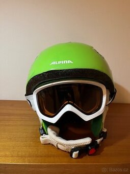 Helma a lyžařské brýle