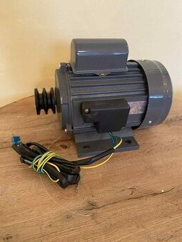 Elektromotor YC 802-4, 750 W, 230 V, 1420 ot./min