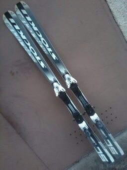 Lyže Stockli 156cm.