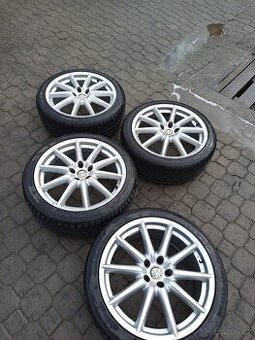 Kola Alfa Romeo R19 Ti