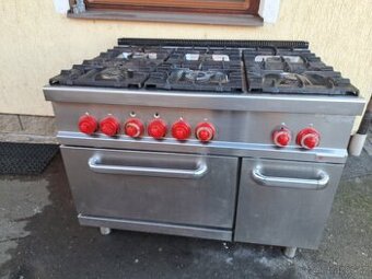 Sporák s troubou Berto's