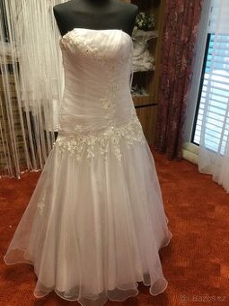 Svatebni saty vyprodej salonu