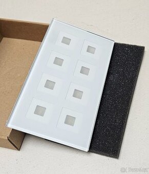 KNX dotykové skleněné tlačítko 8násobné s teplotním čidlem