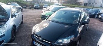 Prodám Ford Focus TITANIUM, 1,6 benzin 110kW, 2012.