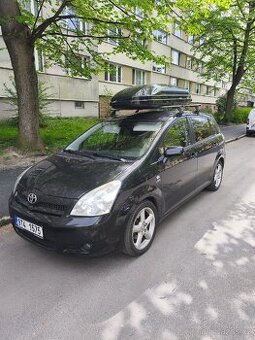 Toyota Corolla verso 2.2 dcat 7 míst