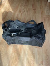 Cestovní taška na mazlíčka. 43x25x25 - 1