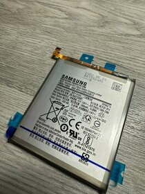 Baterie pro Samsung Galaxy A51 - 1