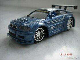 BMW AG  2003