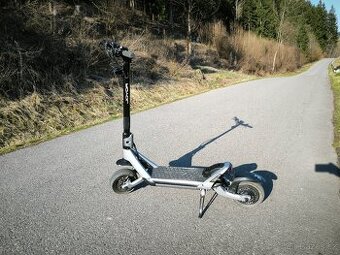 Elektrická kolobežka Joyor LuxeRider 62km/h 2400W