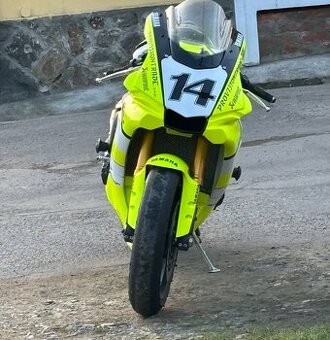 Kompletni laminaty na Yamaha R1 15-19