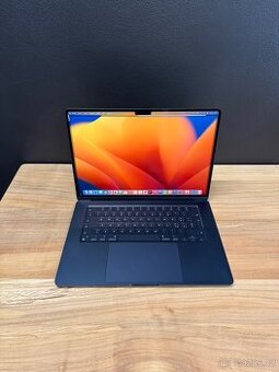 APPLE MACBOOK AIR 15” M2/256GB/8GB/BATERIE 100%