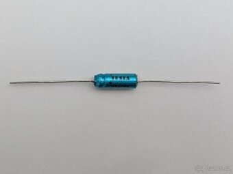 Kondenzátor elektrolytický 100uF/10V TESLA TF007