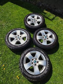 Pneu s elektrony škoda octav + zimní pneu s plechových disk,