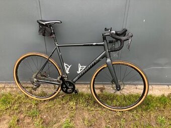 Author Aura XR5 2019/2020 vel. 56