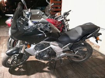 Kawasaki Versys 650, 2008, rozprodám po dílech