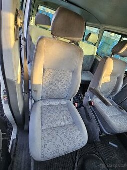 Sedačka sedadlo spolujezdce VW T5 T5.1