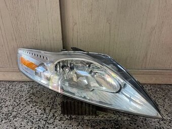 PP světlo Ford Mondeo Mk4