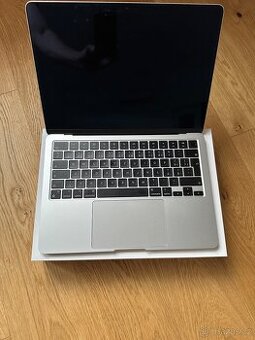 Macbook Air M3 TOP STAV