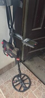 Prodám detektor kovů Minilab 900
