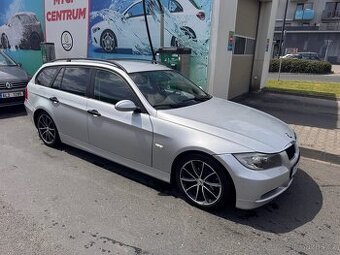 BMW E91 320D