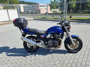 Suzuki Inazuma 750 - 1