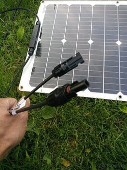 2x nový flexibilní solární panel 80W včetně kabelů