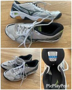 Boty & tenisky & sálovky Mizuno vel. 35