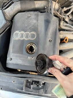 Motor Audi A4 1,8 benzin