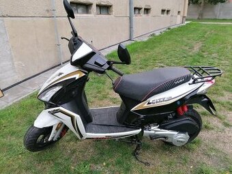 skútr Yuki 125