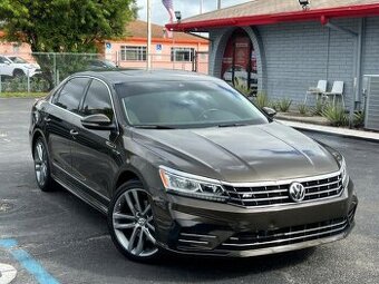 2019 Volkswagen Passat 2.0T SE R-Line FWD 2.0