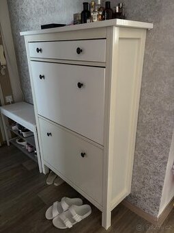 Botník ikea hemnes