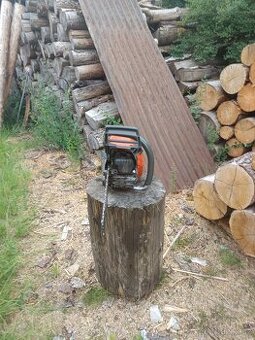 Husqvarna 562 XP