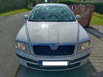 Škoda Octavia 1.6 FSi 85 Kw, Elegance