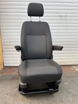 Přední kapitánské sedadlo spolujezdce VW T5.1