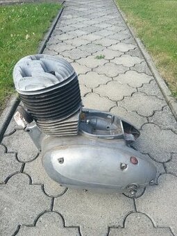 Motor Jawa 250 353 pulbuben