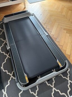 Chodící a běžecký pás WalkingPad R2