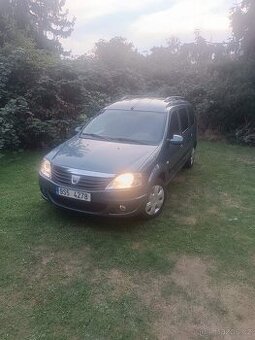 Dacia Logan 2010, 1.5 63kW, 7 míst