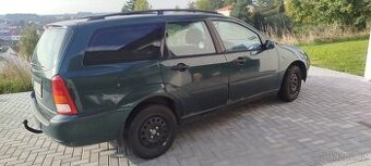 Ford Focus MK1 1.6, 74 kW - bez STK, pojízdné (Ludgeřovice)