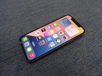 APPLE iPhone 12 64GB modrý