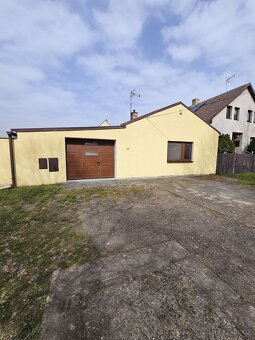 PRONÁJEM DOMU 2+1 , 57m2 Benátky Kbel - 1